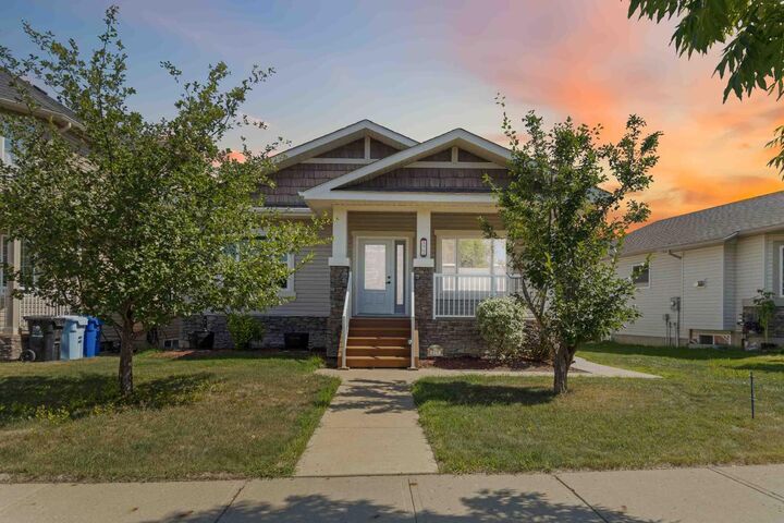 Property Photo:  177 Sparrow Hawk Drive  AB T9K 0L2 