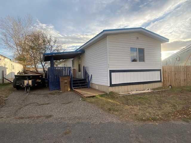 Property Photo:  52 Lake Stafford Crescent  AB T0J 2A0