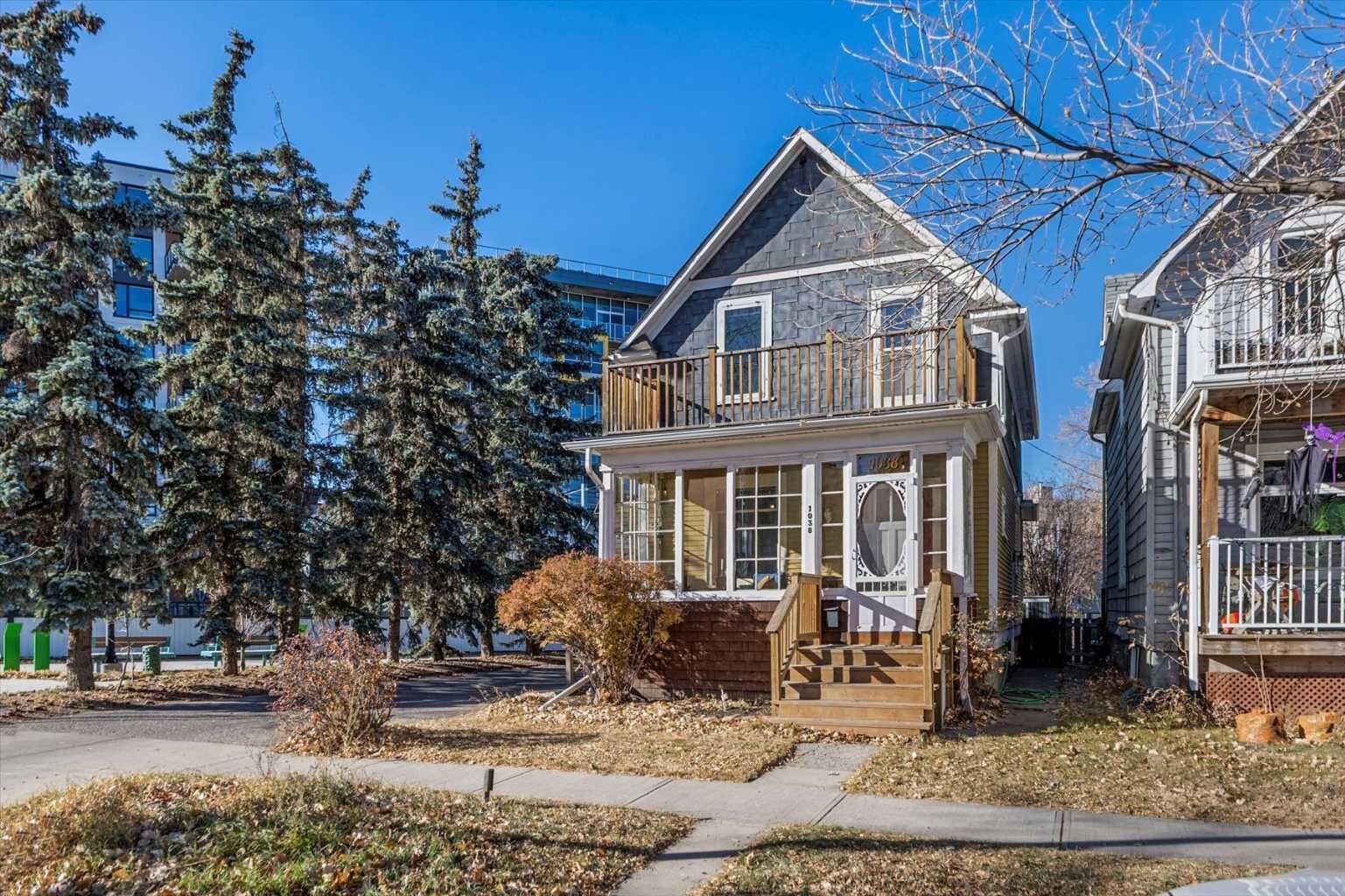 Property Photo:  1038 1 Avenue NW  AB T2N 0A7 