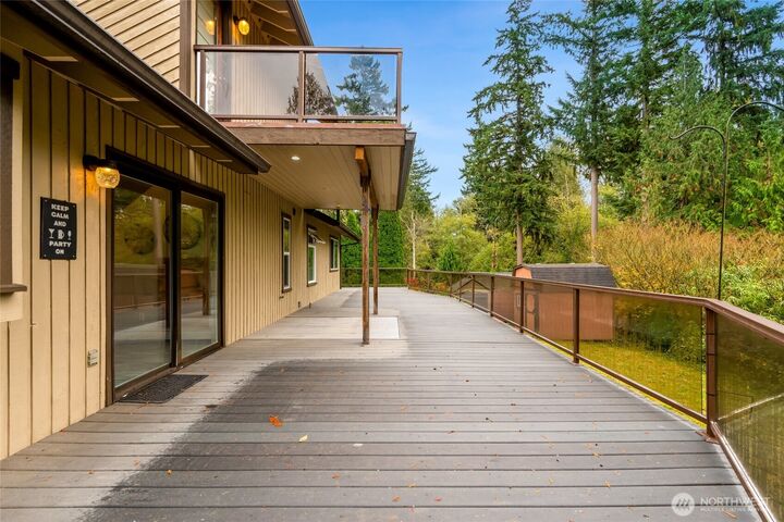 Property Photo: 12704 48th Drive NE WA 98271