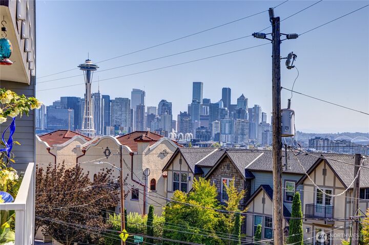 500  Olympic Place 304  Seattle WA 98119 photo