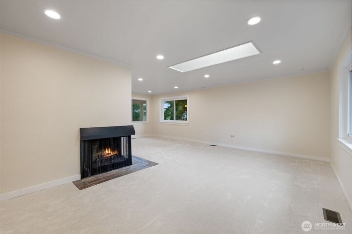 Property Photo:  7926  46th Avenue W  WA 98275 