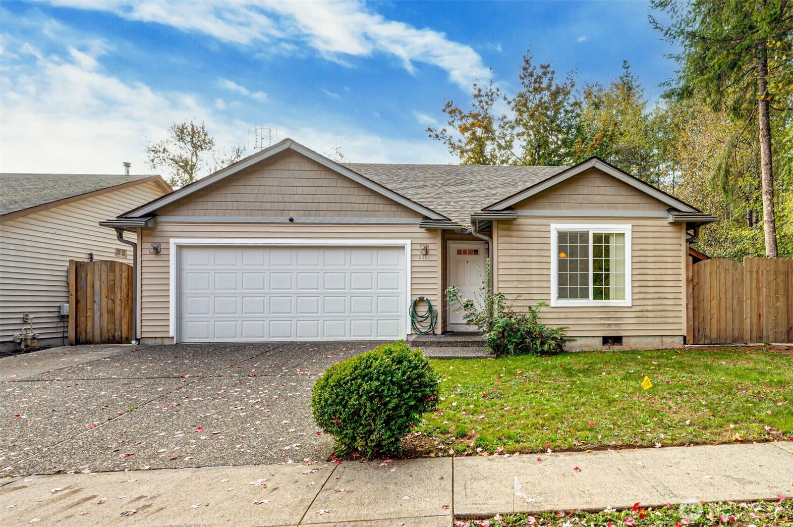 Property Photo: 3009 NW 9th Street WA 98604