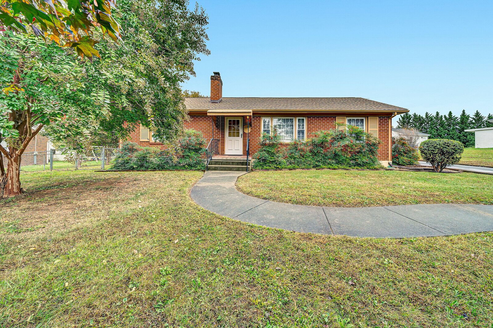 Property Photo:  1138 Highland Rd  VA 24153 