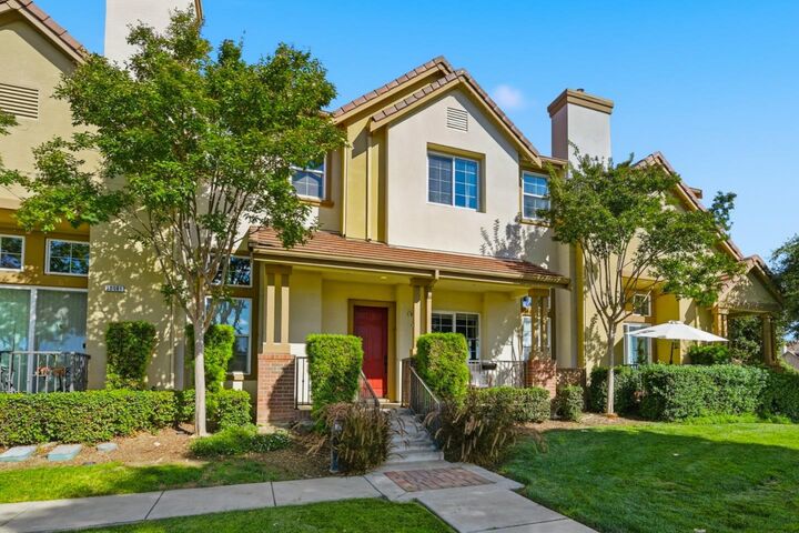 Property Photo: 35005 11th Street CA 94587