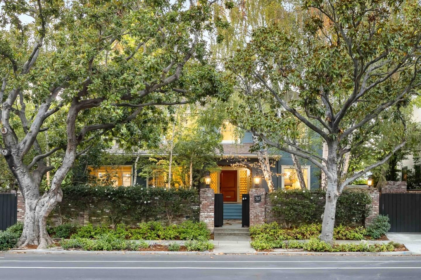 Property Photo:  765 University Avenue  CA 94301 