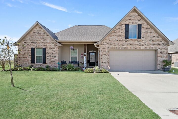 703 Cottonwood Dr  Orange TX 77630 photo