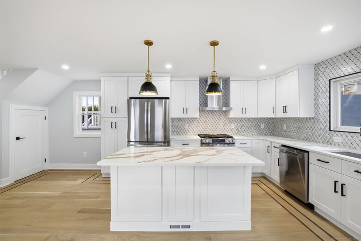 131 Henry Street  Greenwich CT 06830 photo