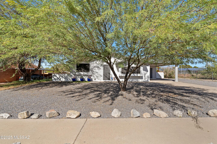 Property Photo:  8271 E Kenyon Drive  AZ 85710 