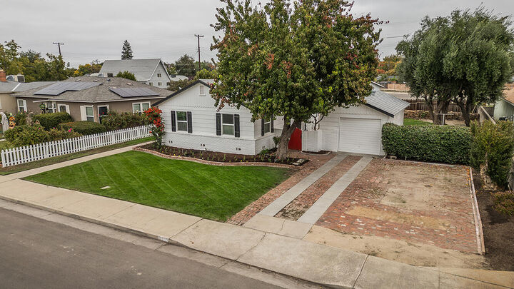 Property Photo:  2828 E Street  CA 93662 