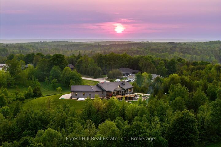 Property Photo:  240 Lookout Drive  ON N0C 1H0