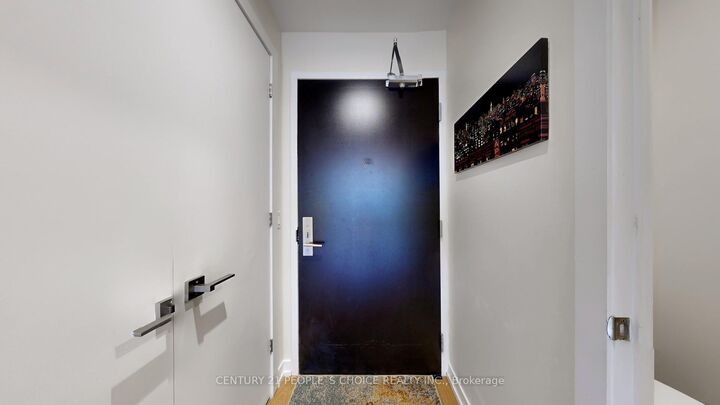 Property Photo:  35 Wabash Avenue 122  ON M6R 0A9 