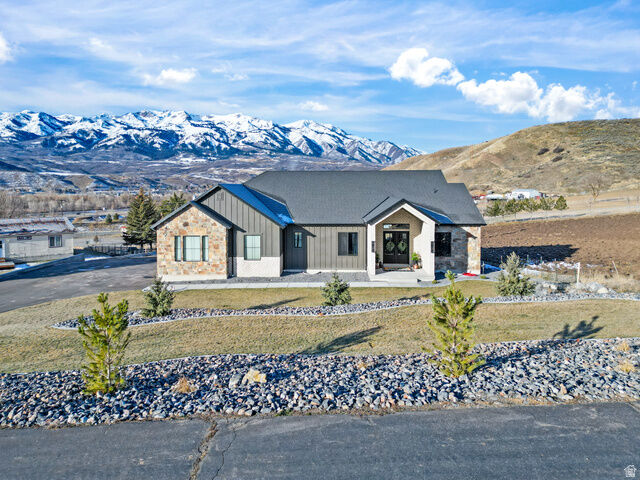 Property Photo: 4175 Sego Lily Rd UT 84050