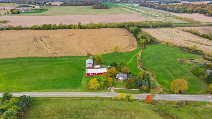 4926 St Rt 42  Mount Gilead OH 43338 photo