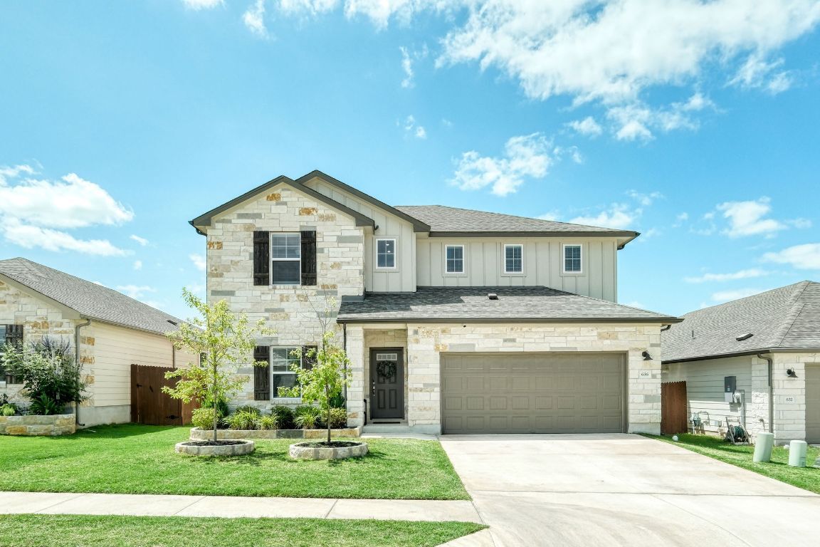 Property Photo:  636 Wild Spur Lane  TX 78642