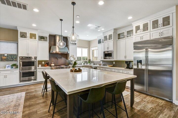 Property Photo:  23121 N 47th Street  AZ 85050 