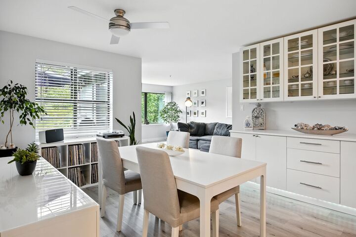 Photo de la propriété: 225 Newport Drive 404 BC V3H 5H1