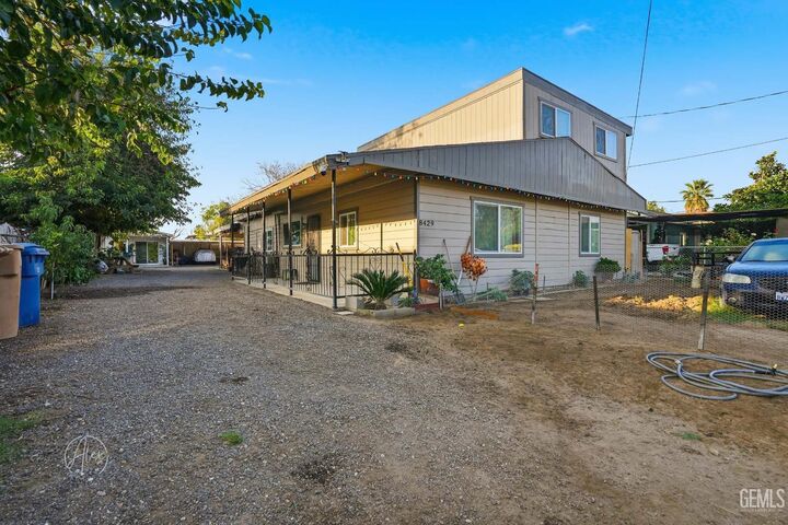 8429 Fuller Drive  Bakersfield CA 93307 photo