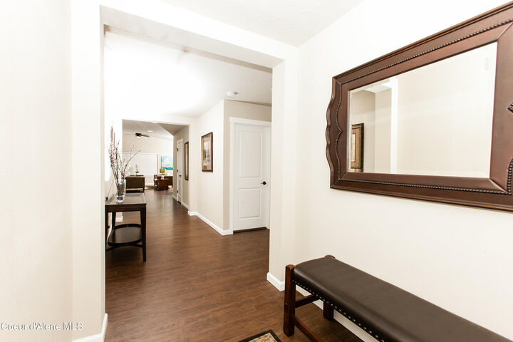 Property Photo:  7579 N Girard Cir  ID 83815