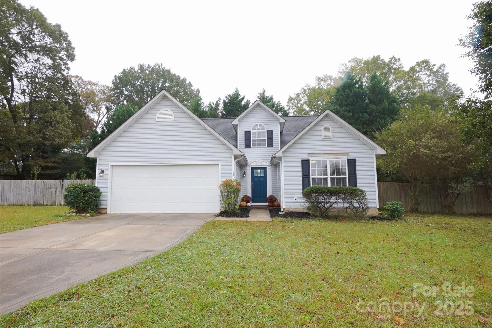 Property Photo: 2770 Thistle Brook Drive NC 28027