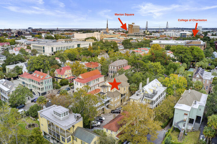 Property Photo:  33 Pitt Street # 7  SC 29401 