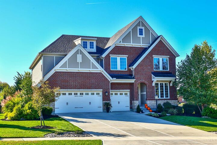 Property Photo:  6095 Greenside Drive  OH 45233 