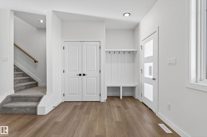 Property Photo:  120 Pierwyck Loop  AB T7X 4G2 