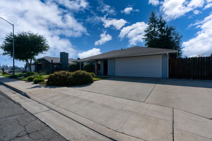 Property Photo:  1456 Tarpey Drive  CA 93611 