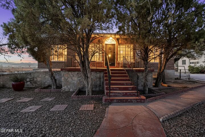 Property Photo:  305 N Clark Drive  TX 79905 