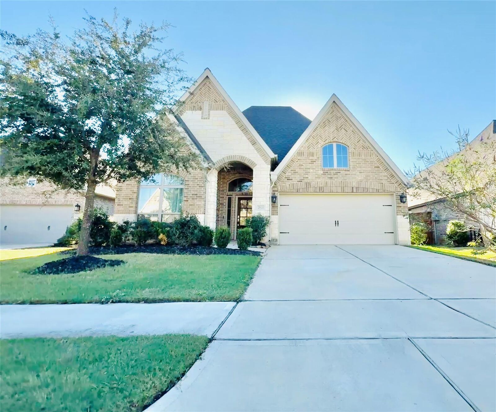 Property Photo:  2915 Finch Court  TX 77493