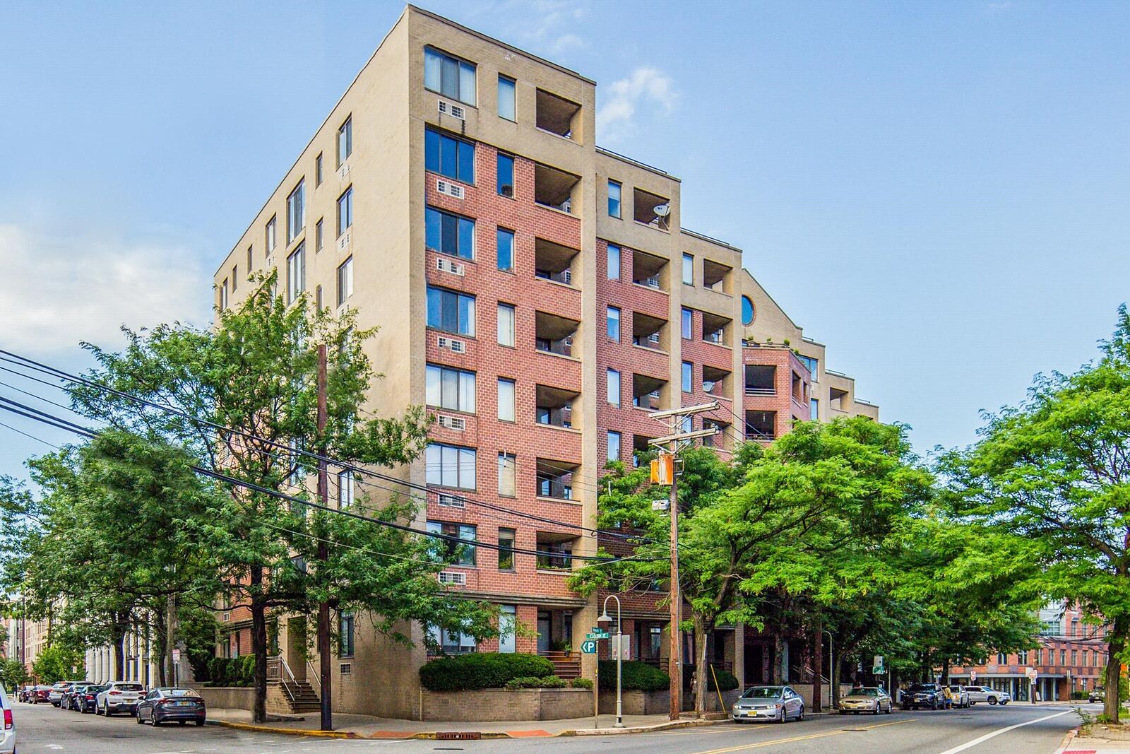 Property Photo: 300 Newark St 6M NJ 07030