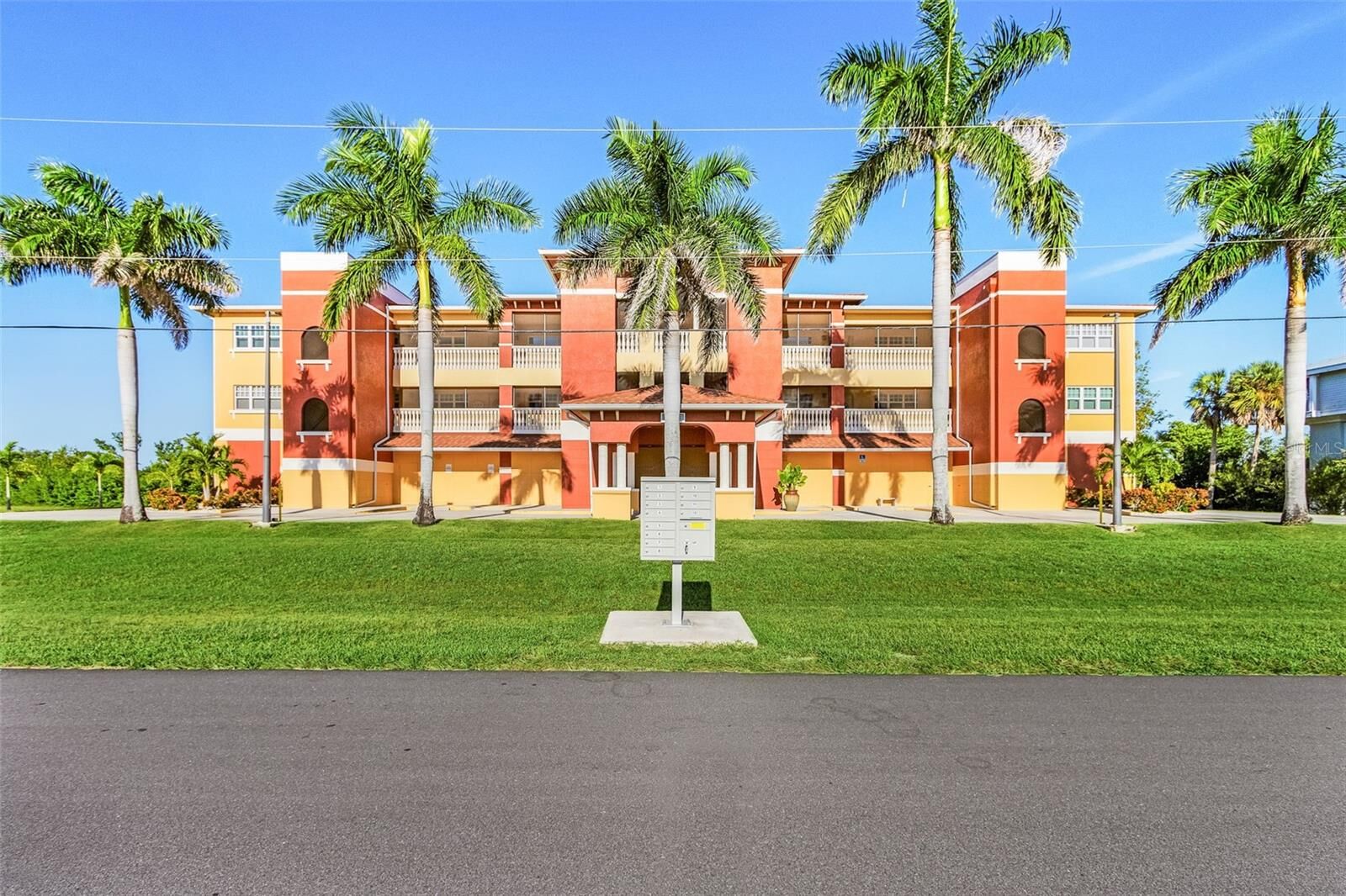 Property Photo:  17495 Boca Vista Road 6  FL 33955 