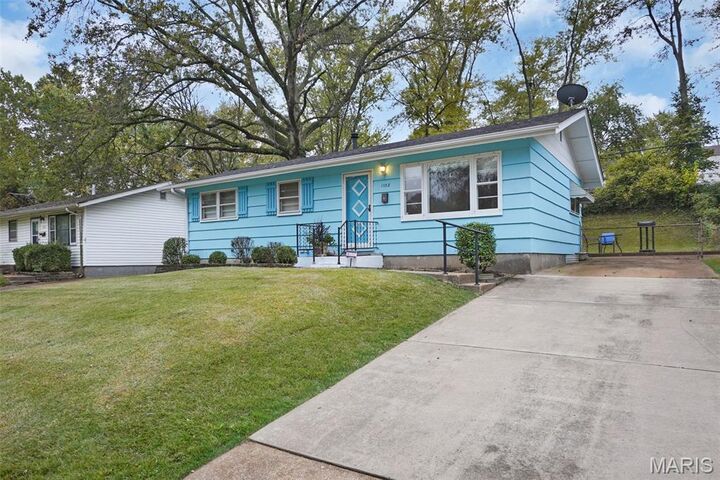 Property Photo:  1108 Renshaw Drive  MO 63135 