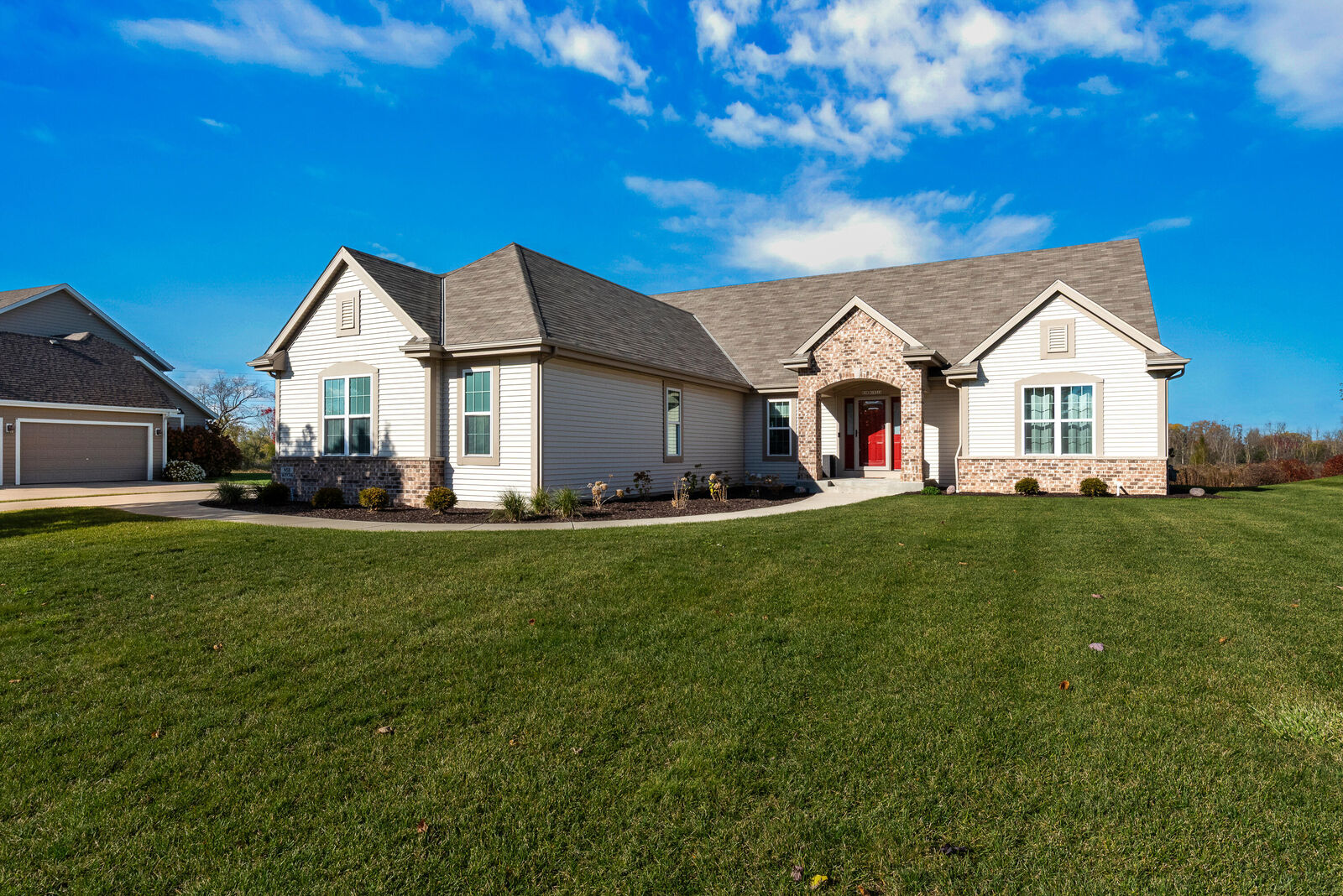 Property Photo:  N58w19314 Fox River Way  WI 53051 