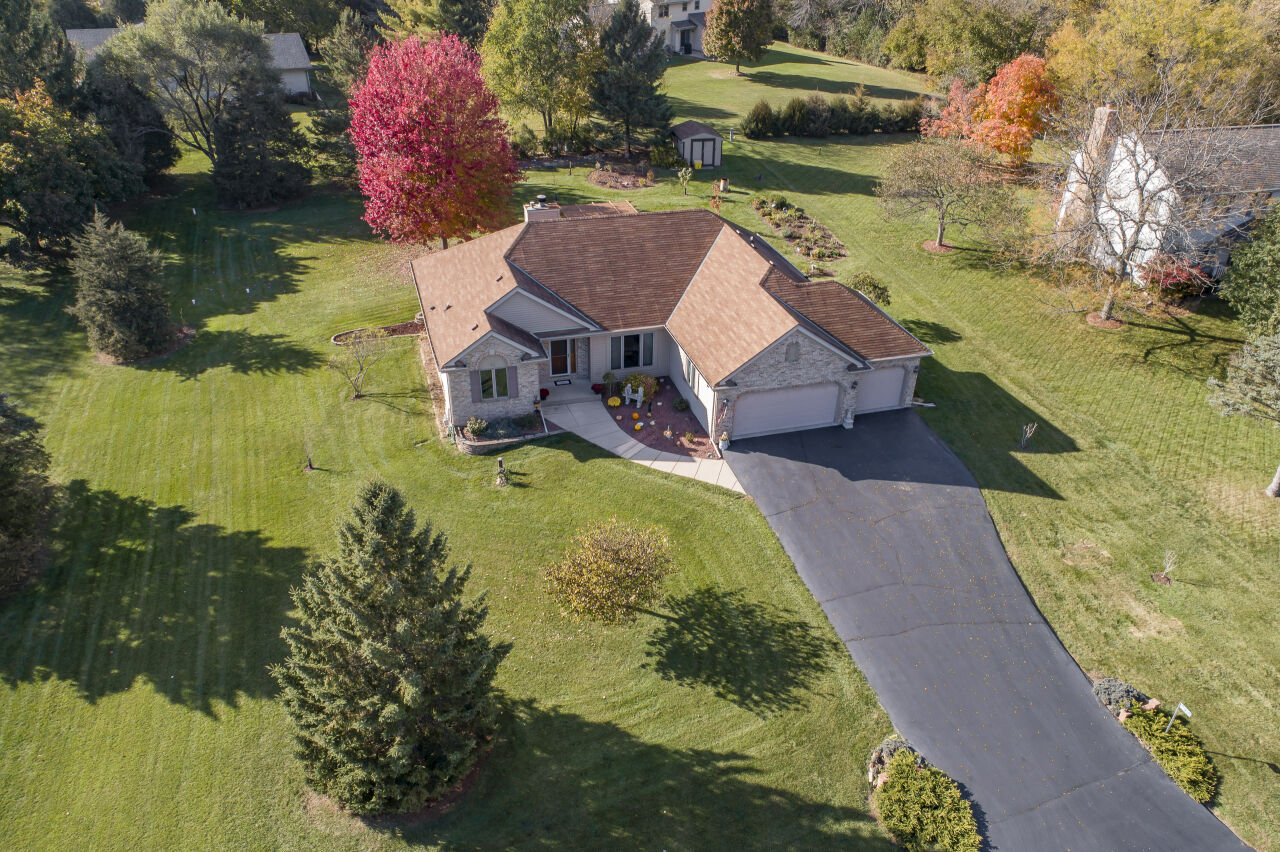Property Photo: W367s9725 Charnwood Ln WI 53119