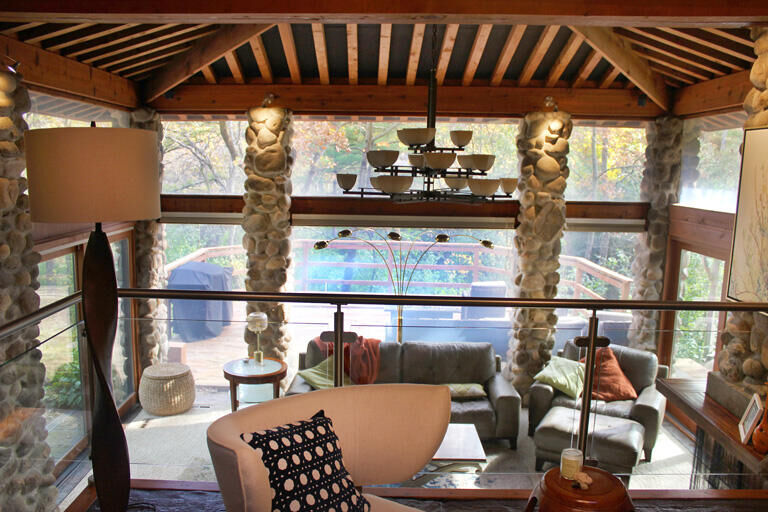 Property Photo: 436 Thomas Rd WI 53183