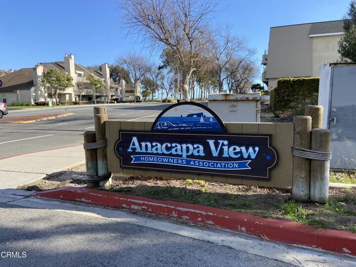 Property Photo:  209 S Ventura Road 37  CA 93041 