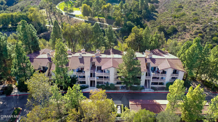 Property Photo:  5728 Oak Bend Lane 107  CA 91377 