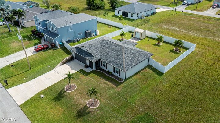 Property Photo:  402 NW 18th Terrace  FL 33993 