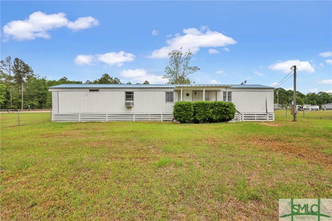 Property Photo:  140 NE Cathy Road  GA 31316 