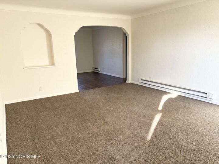 Property Photo:  1364 N Cove Boulevard  OH 43606 