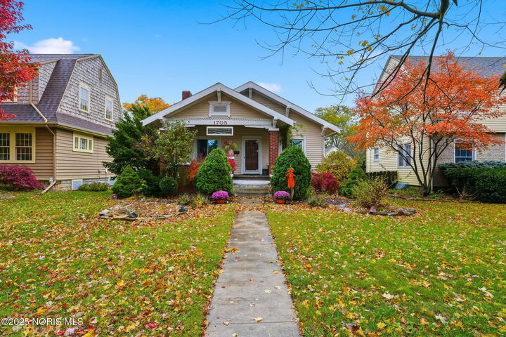 Property Photo:  1705 S Main Street  OH 45840 