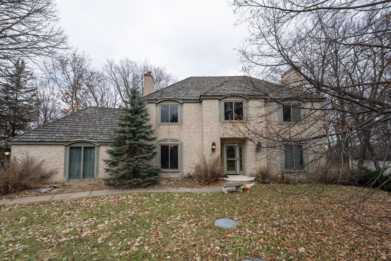Property Photo:  9942 Kahler Avenue NE  MN 55362 