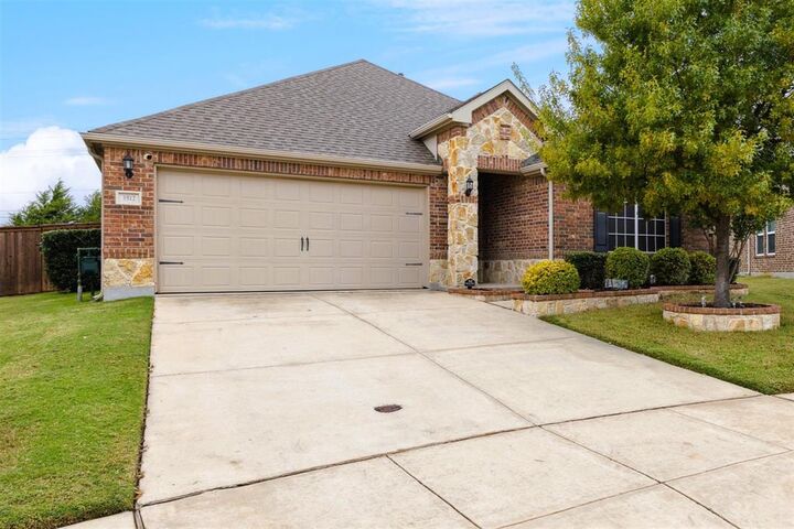 Property Photo:  3512 Westerly Lane  TX 76226