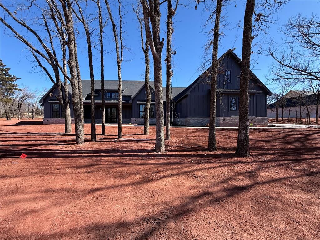 Property Photo:  12800 Hidden Trail  OK 73007 