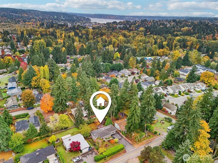 Property Photo: 7621 NE 205th Street WA 98028