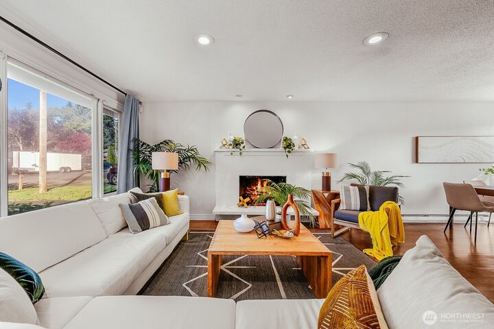 Property Photo:  24738  14th Avenue S  WA 98198