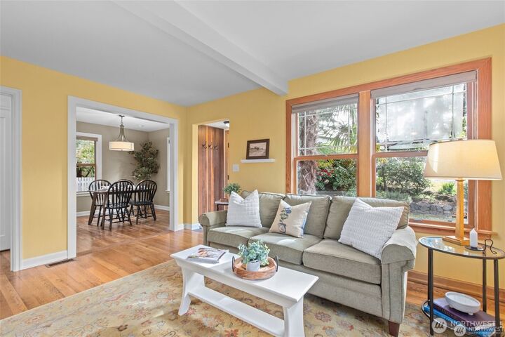 Property Photo:  13527  23rd Avenue NE  WA 98125