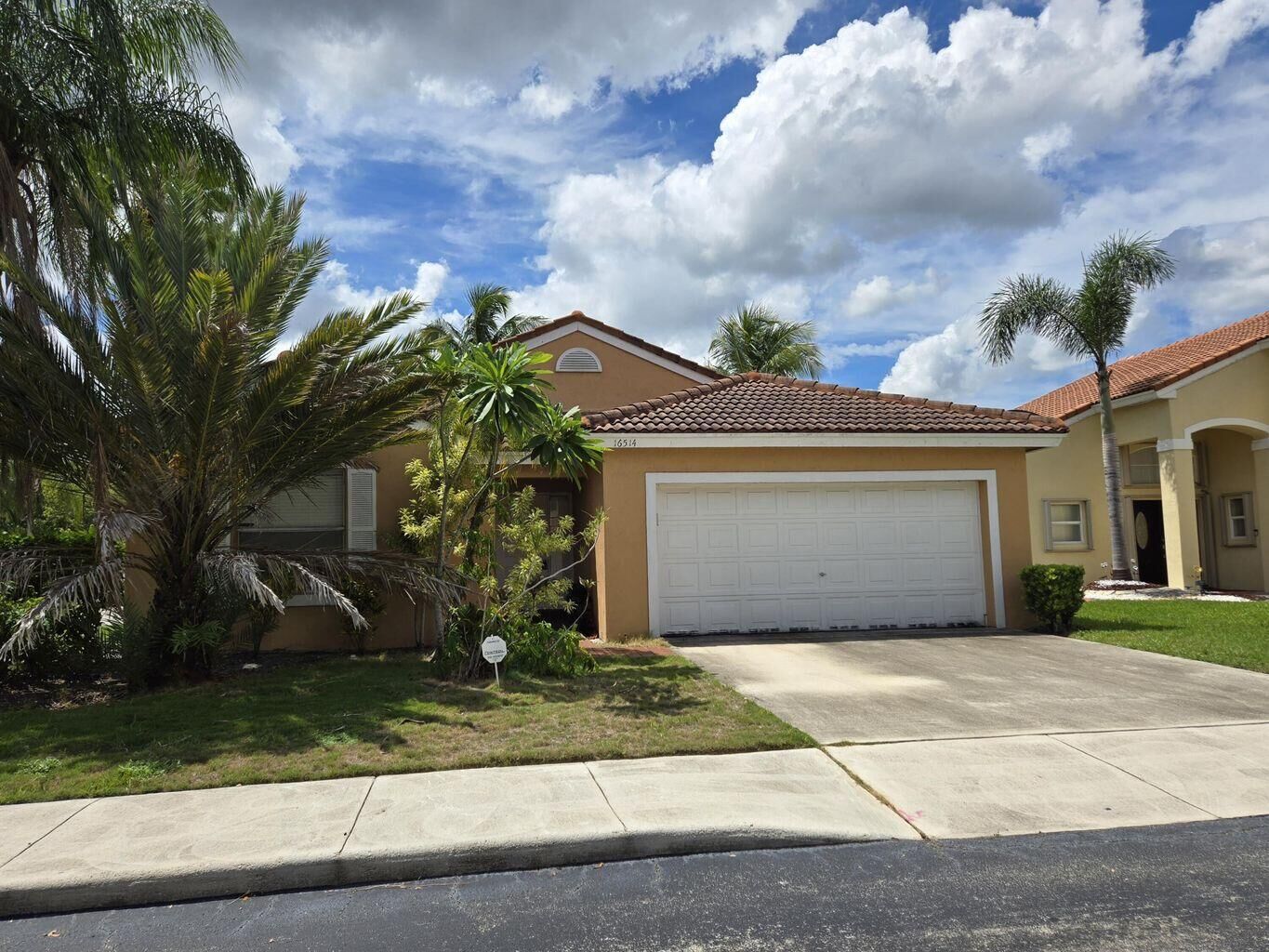 Property Photo: 16514 NW 3rd Street FL 33028