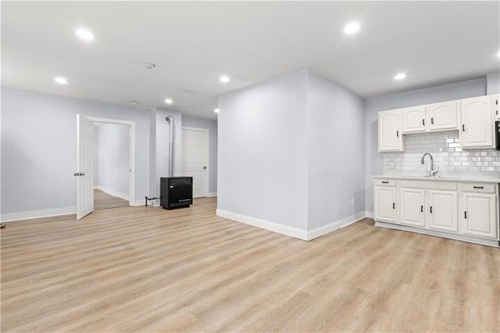 Property Photo:  152 Washington Street  RI 02863 